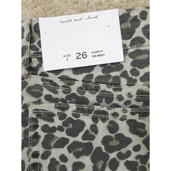 LOFT~Woman Size 2/26~Gray Animal Leopard Print Curvy Skinny Jeans Pants NWT. - Picture 2 of 12